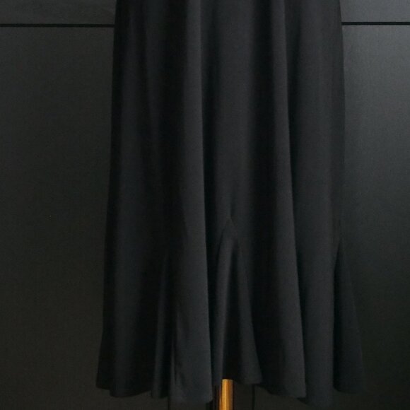 Gorgeous LBD Sleeveless w Lace and Sequins - Picture 5 of 6